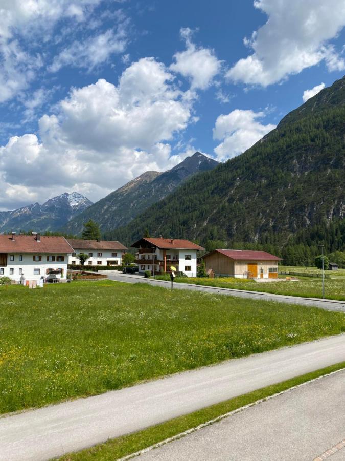 Gaestehaus Huber Holzgau Kültér fotó
